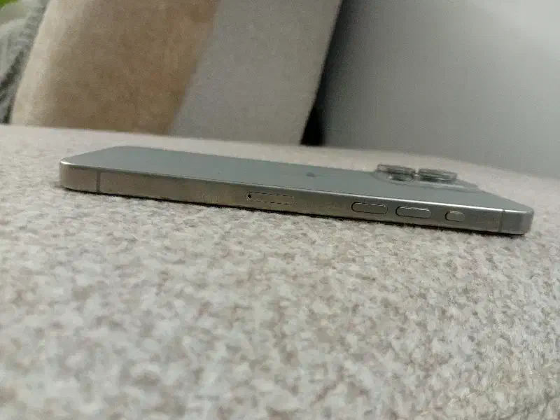 گوشی|موبایل|کرج, حصارک پایین|دیوار