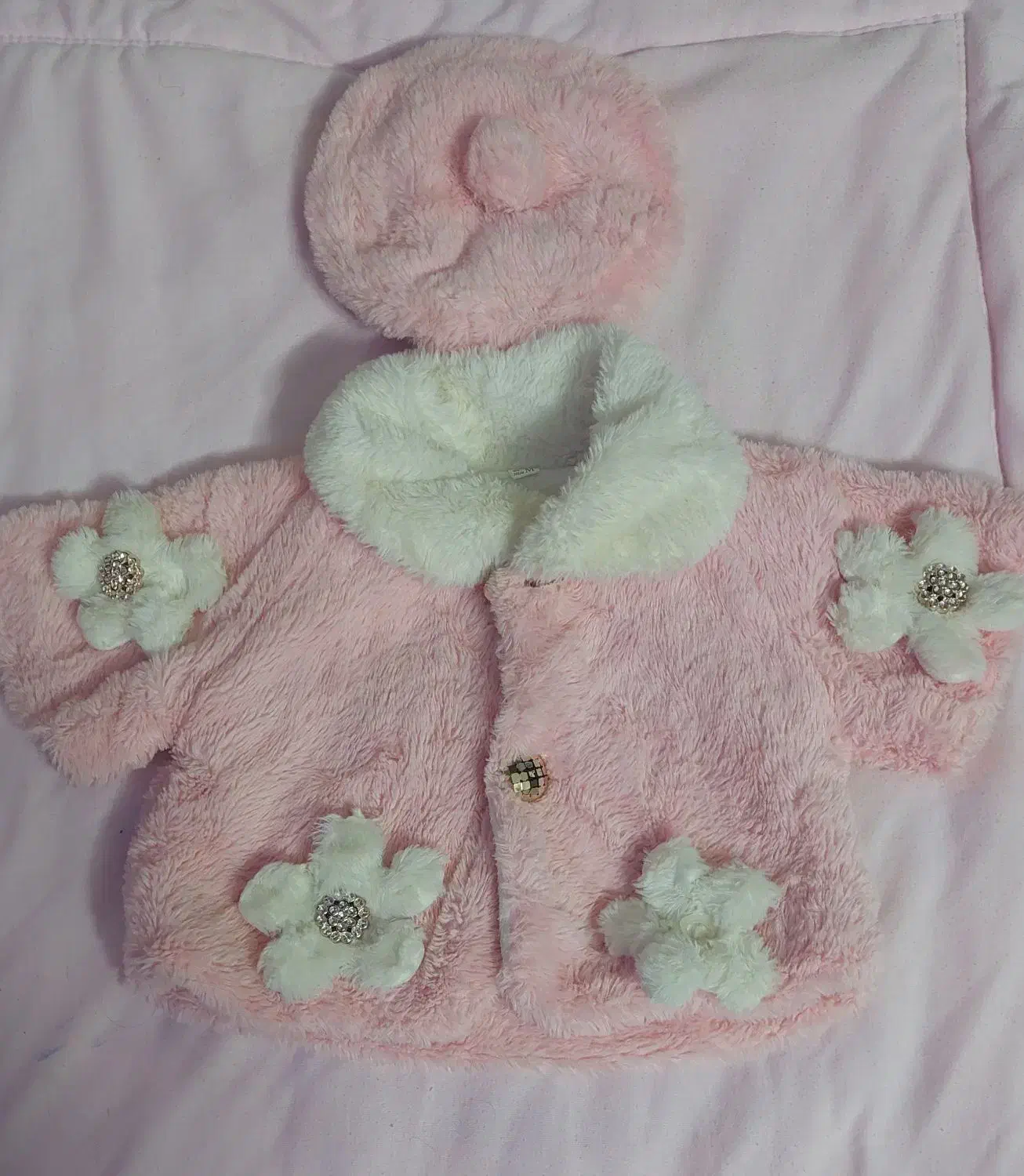 تعدادی لباس بچه گانه|کفش و لباس بچه|ری, حمزهآباد|دیوار