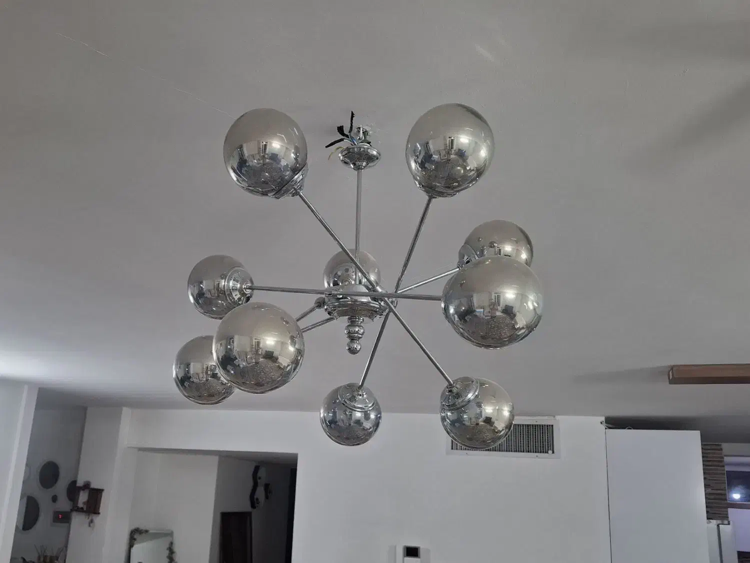 لوستر ۱۰شاخه|لوستر و چراغ آویز|اصفهان, خواجه عمید|دیوار