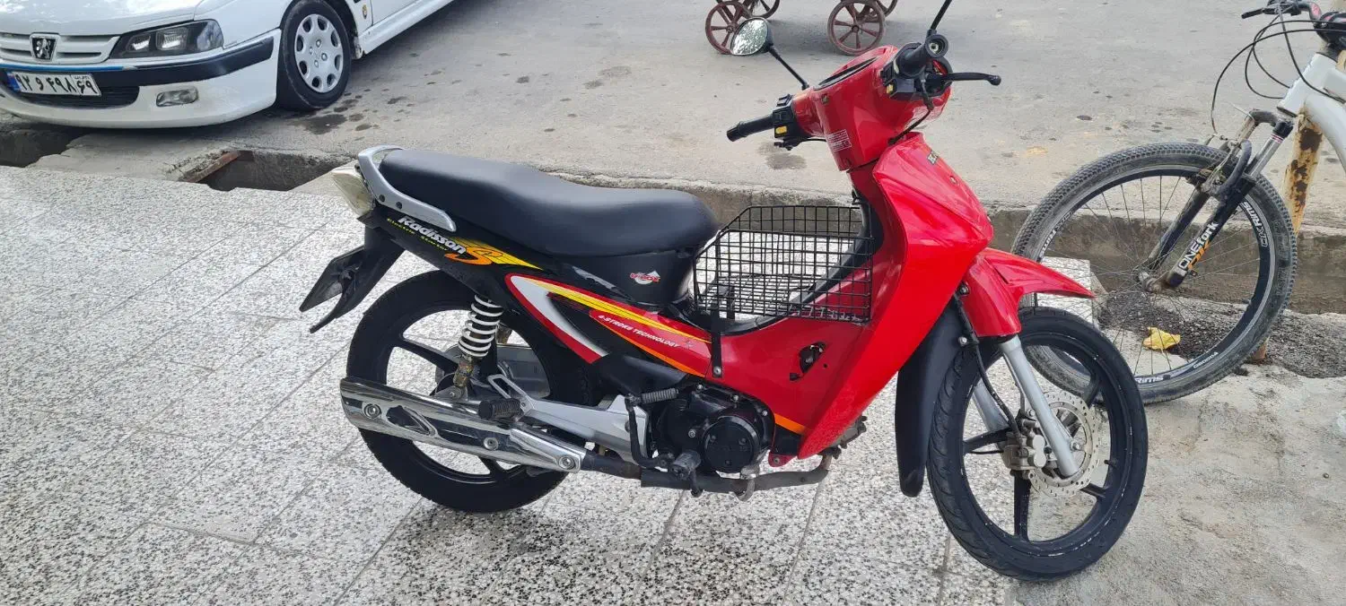 کویر رادیسون|موتورسیکلت|گنبد کاووس, |دیوار