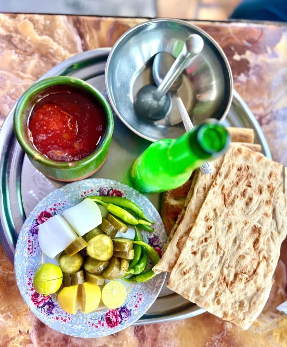کارگر ساده و حرفه ای برای دیزی سرا|استخدام خدمات فروشگاه و رستوران|تهران, میدان میوه و ترهبار مرکزی|دیوار