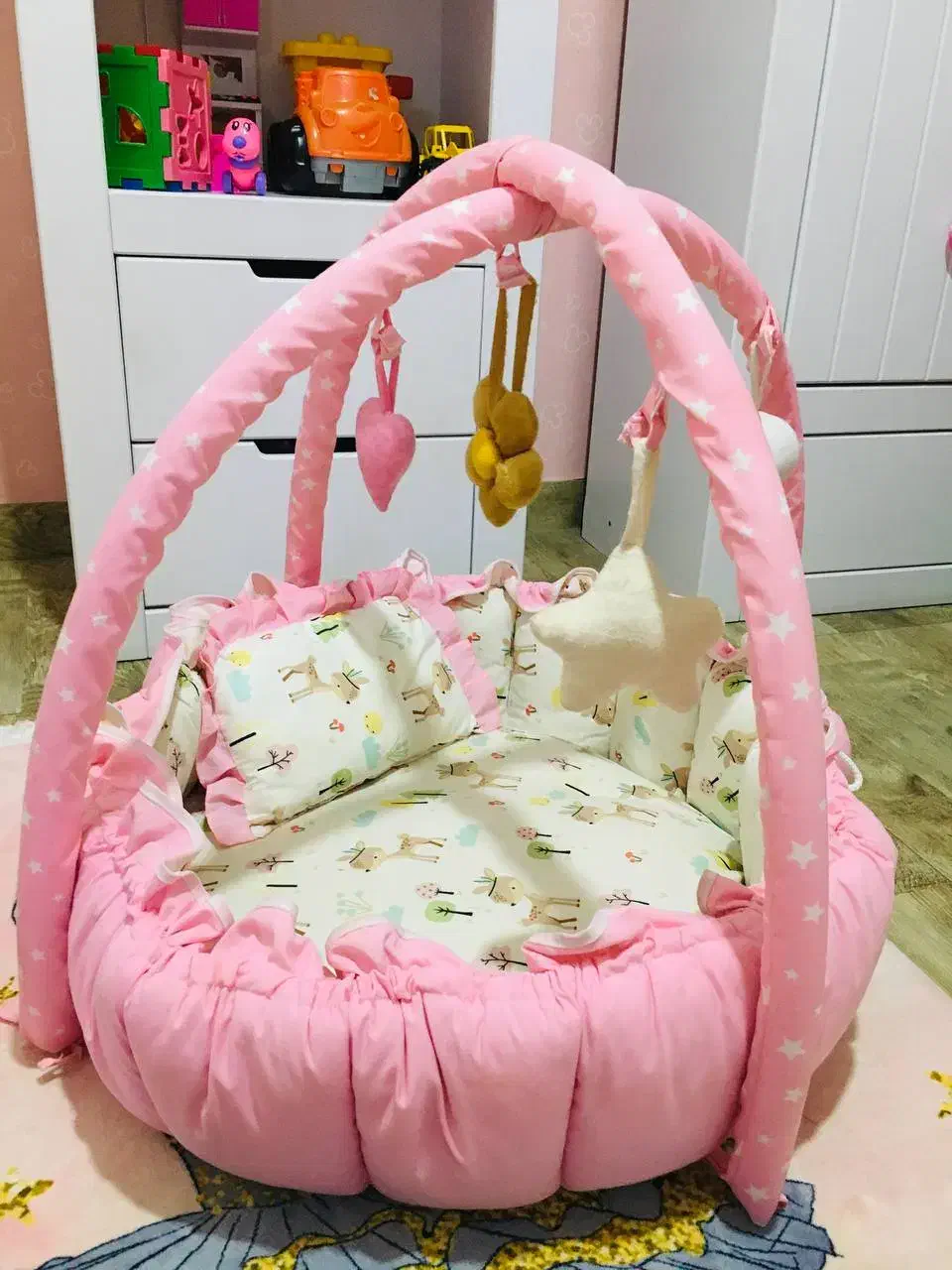 تشک بازی کودک و بالشت شیر دهی|اسباب و اثاث بچه|ری, دولت‌آباد|دیوار