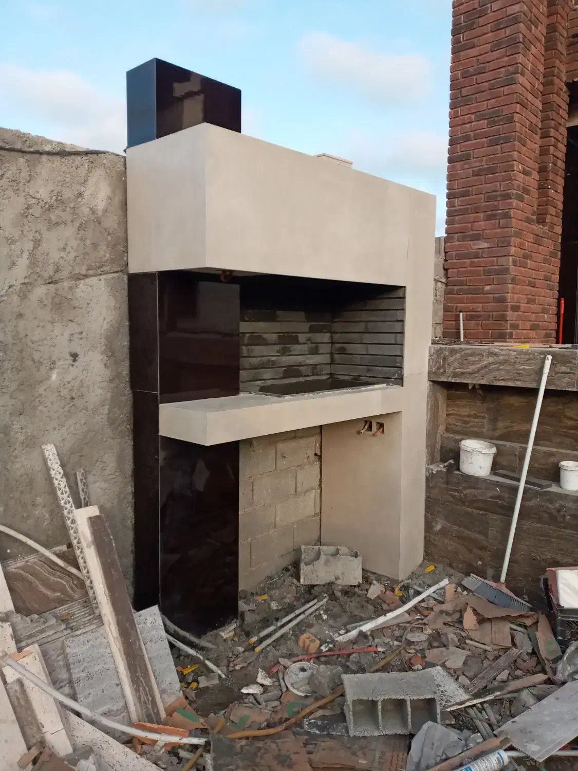 نصاب کاشی و سرامیک|خدمات پیشه و مهارت|بابلسر, |دیوار