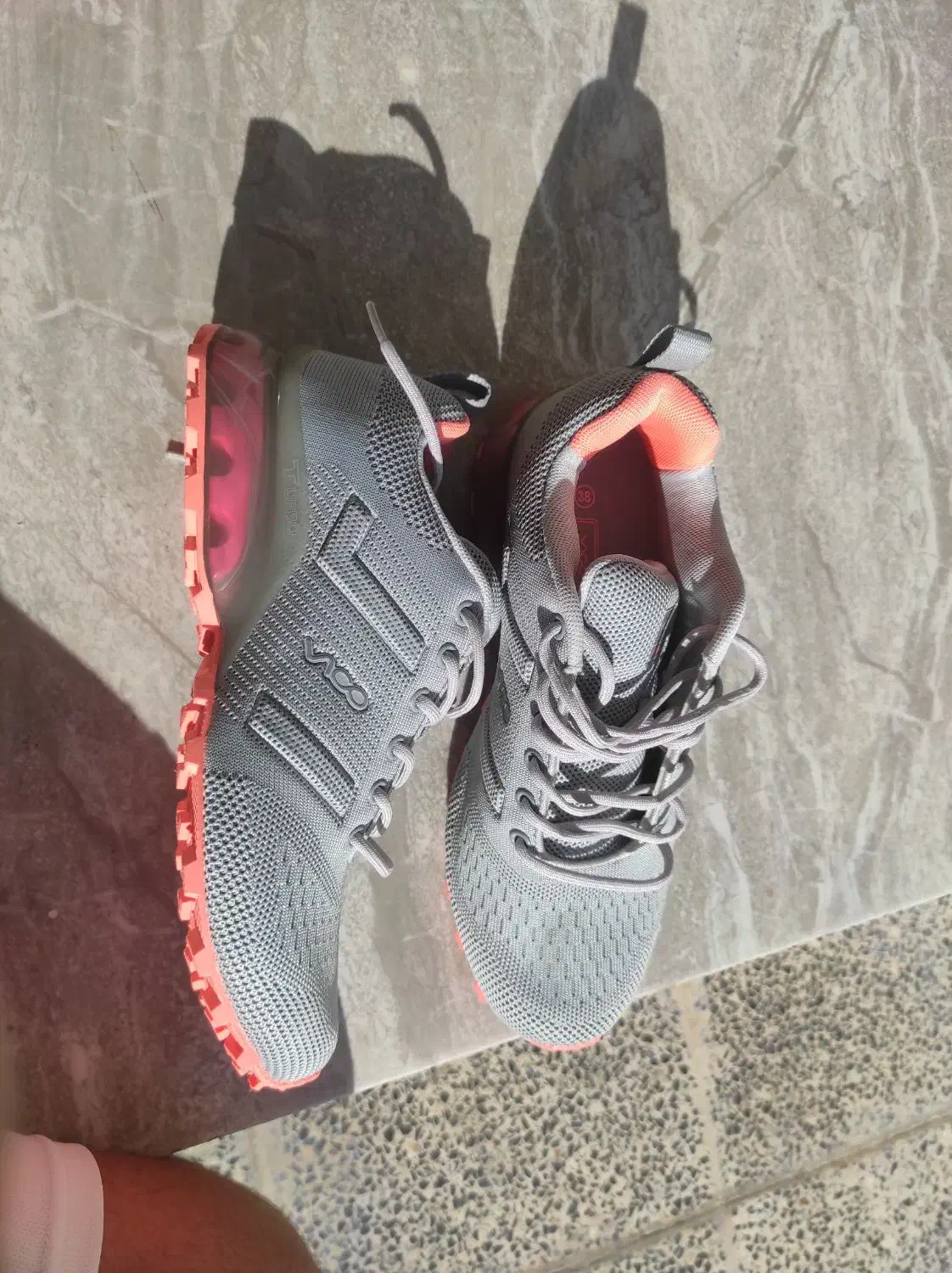 کفش استوک ریز(پیاده روی)|کیف، کفش، کمربند|دوگنبدان, |دیوار