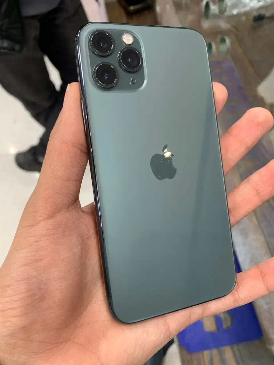iPhone 11 Pro|موبایل|الوند, |دیوار
