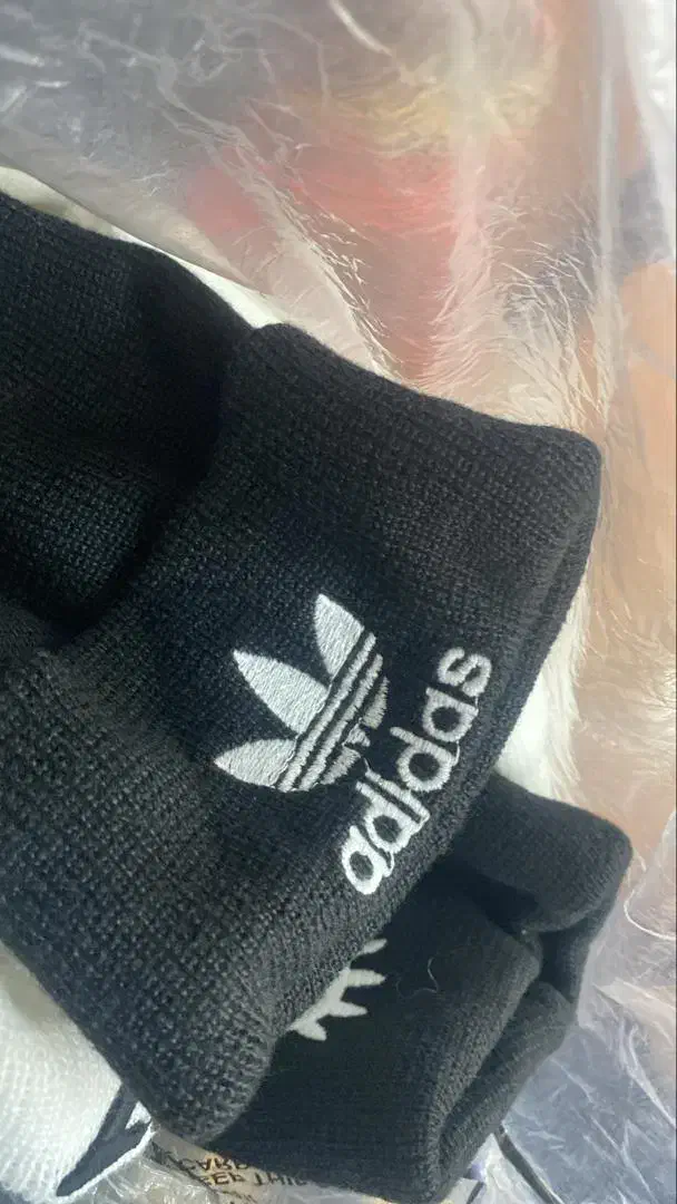 کلاه|لباس|ری, صالحآباد شرقی|دیوار