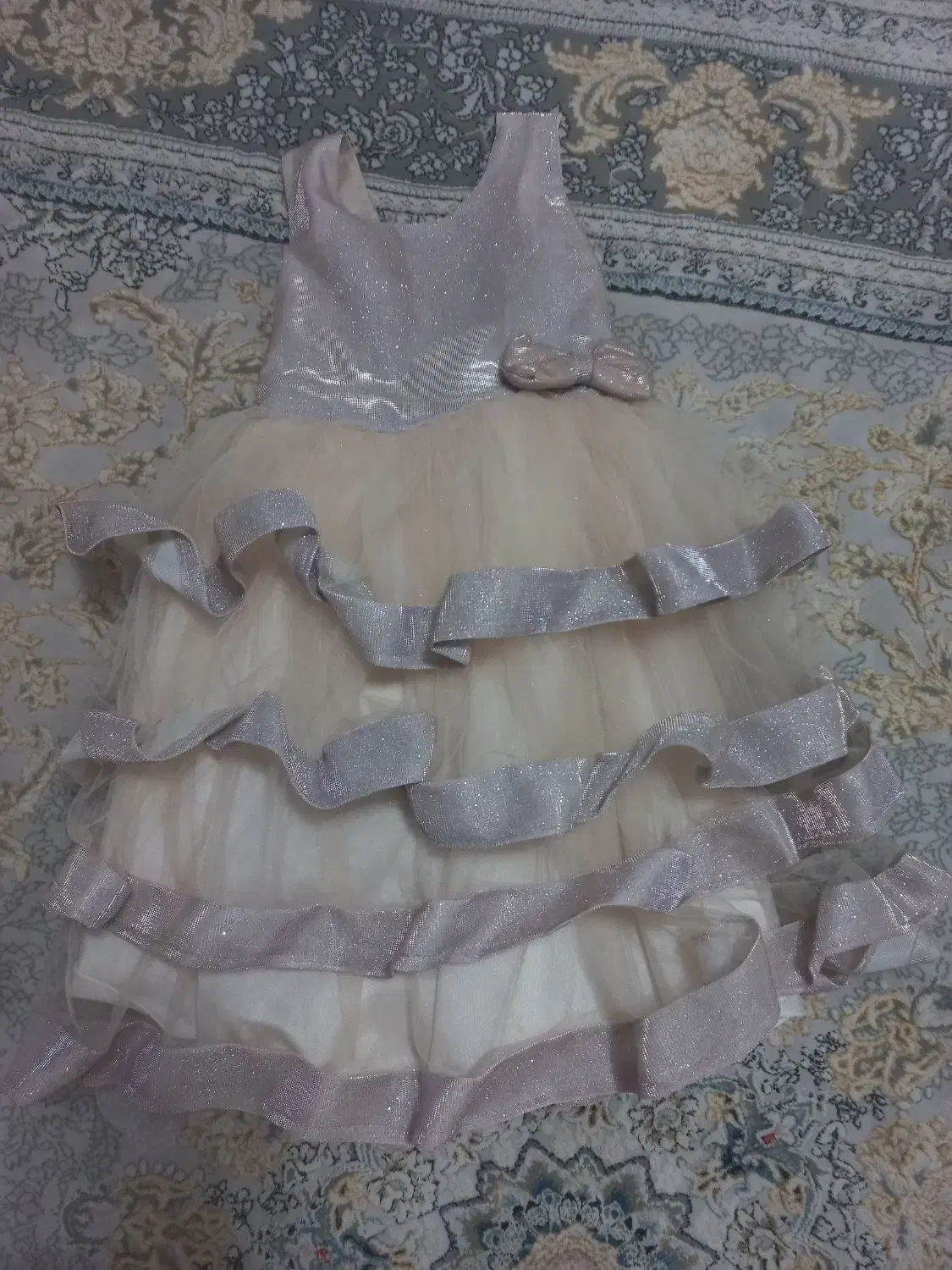 لباس بچگانه|کفش و لباس بچه|رشت, لاکان|دیوار