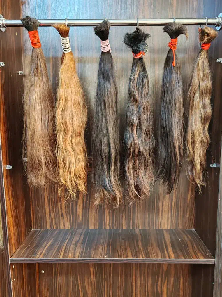 اکستنشن موی ۱۰۰٪ طبیعی با نصب رایگان و تضمیمنی|خدمات آرایشگری و زیبایی|تهران, یافت‌آباد|دیوار