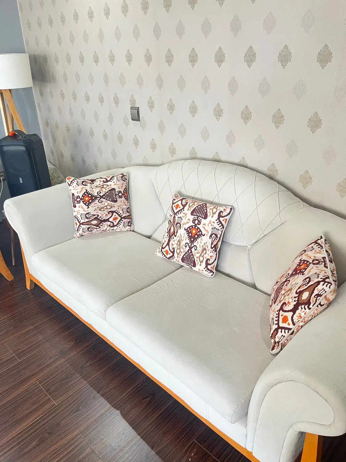 مبلمان سالم|مبلمان خانگی و میز عسلی|شاهین‌شهر, پاسداران|دیوار