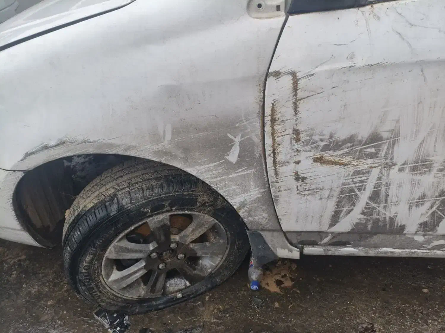 لیفان 620چپی|خودرو سواری و وانت|شیراز, قالیشویی|دیوار