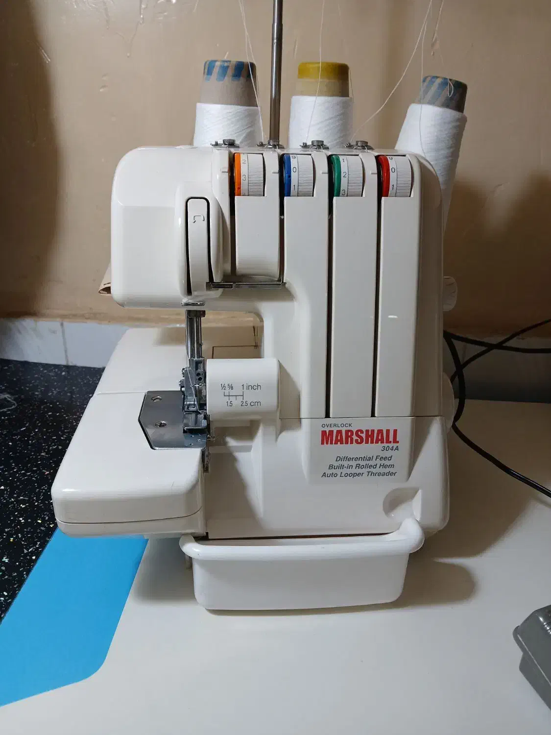 چرخ خیاطی سردوز  چهار نخ مارشال|چرخ خیاطی و ریسندگی|رشت, بوسار|دیوار