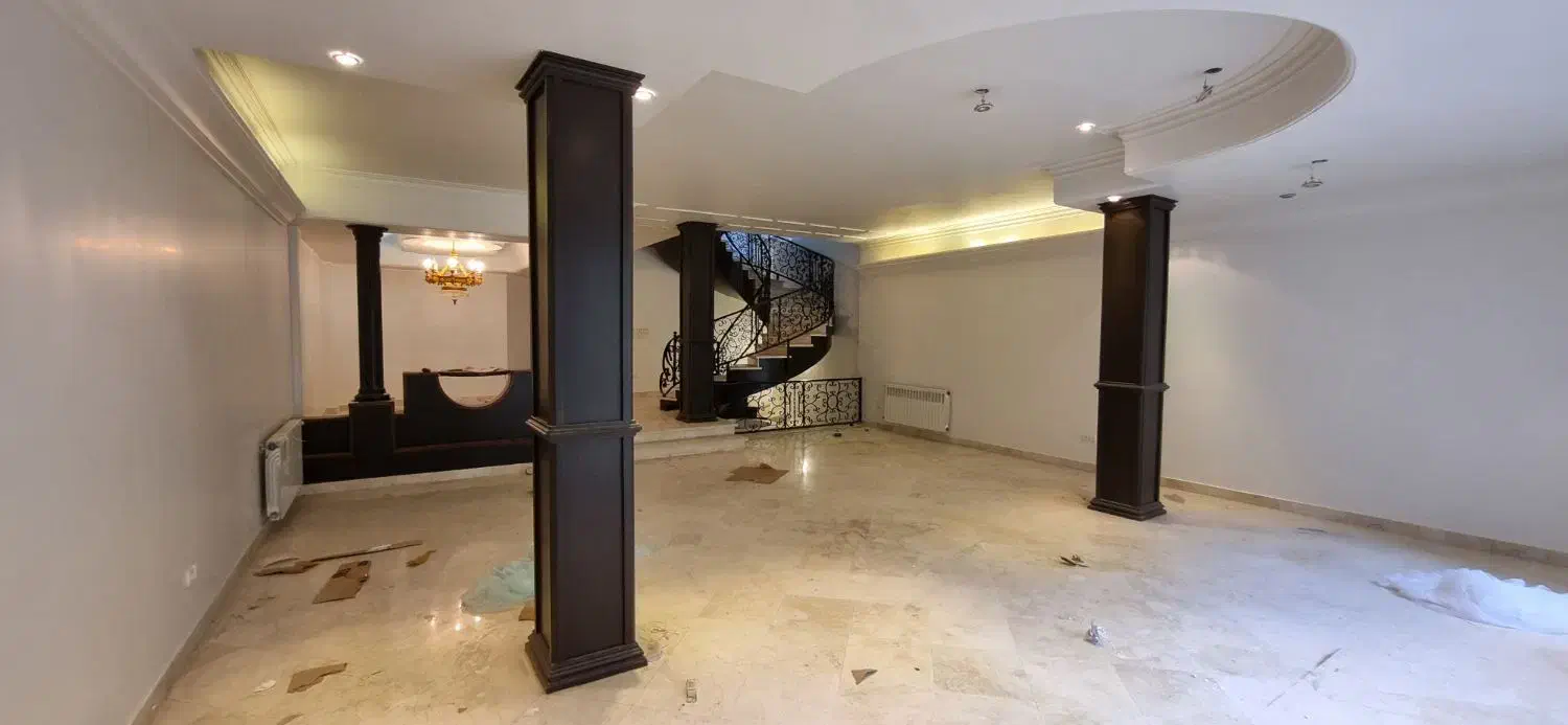 ۲۵۰ متر ویلایی دوبلکس محمودیه