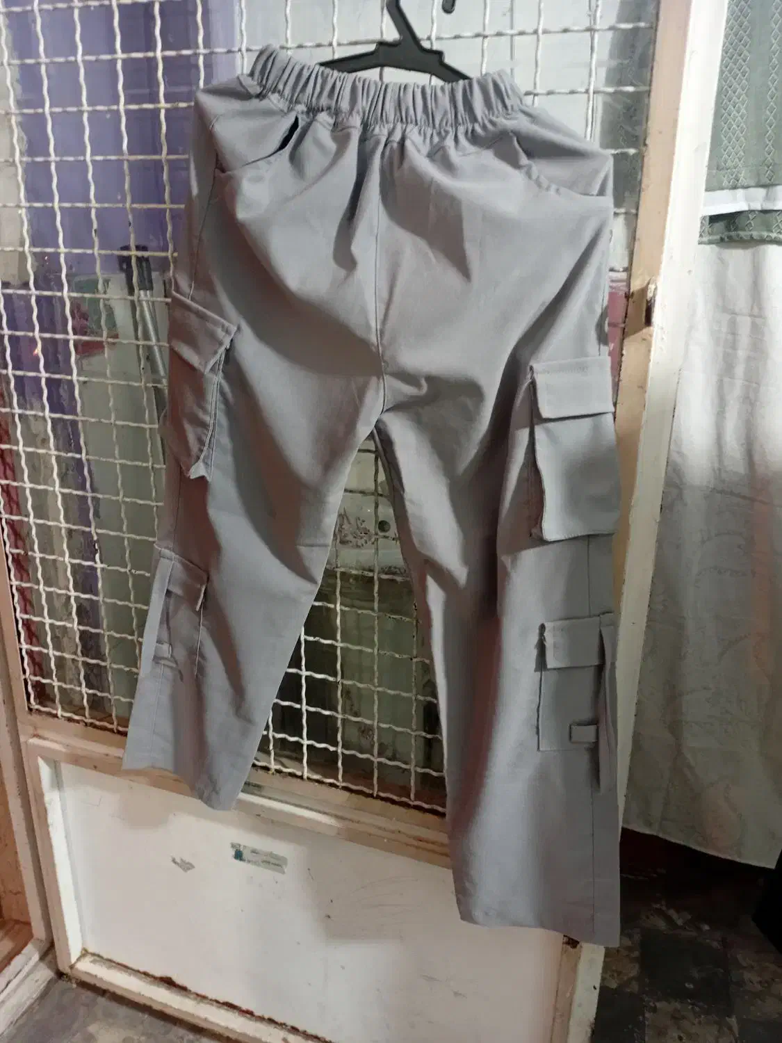 تمامی شلوارها ۲۰۰الی ۳۰۰ تومن|کفش و لباس بچه|قم, شهید صیاد شیرازی|دیوار