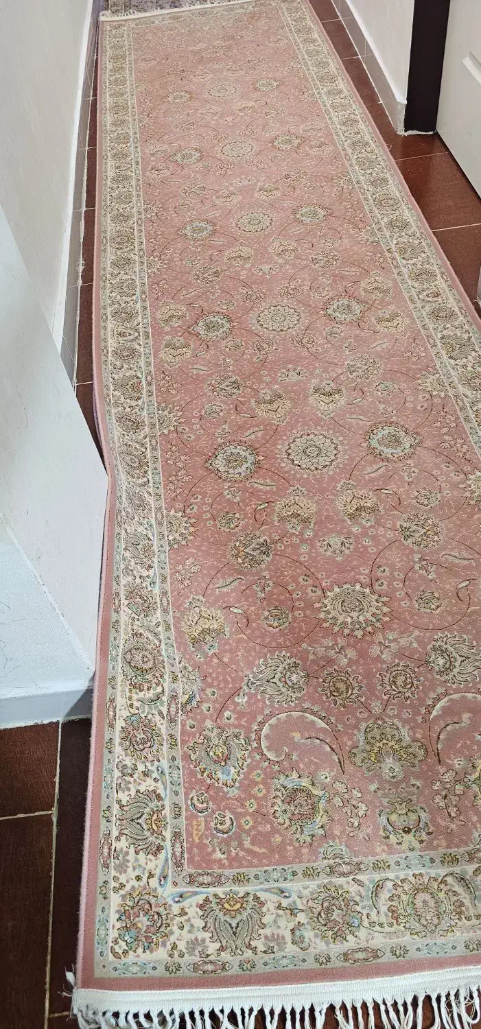 کناره گلبهی گل برجسته هزار شانه ،سایز ۱×۴|فرش|مهاباد (آذربایجان غربی), |دیوار