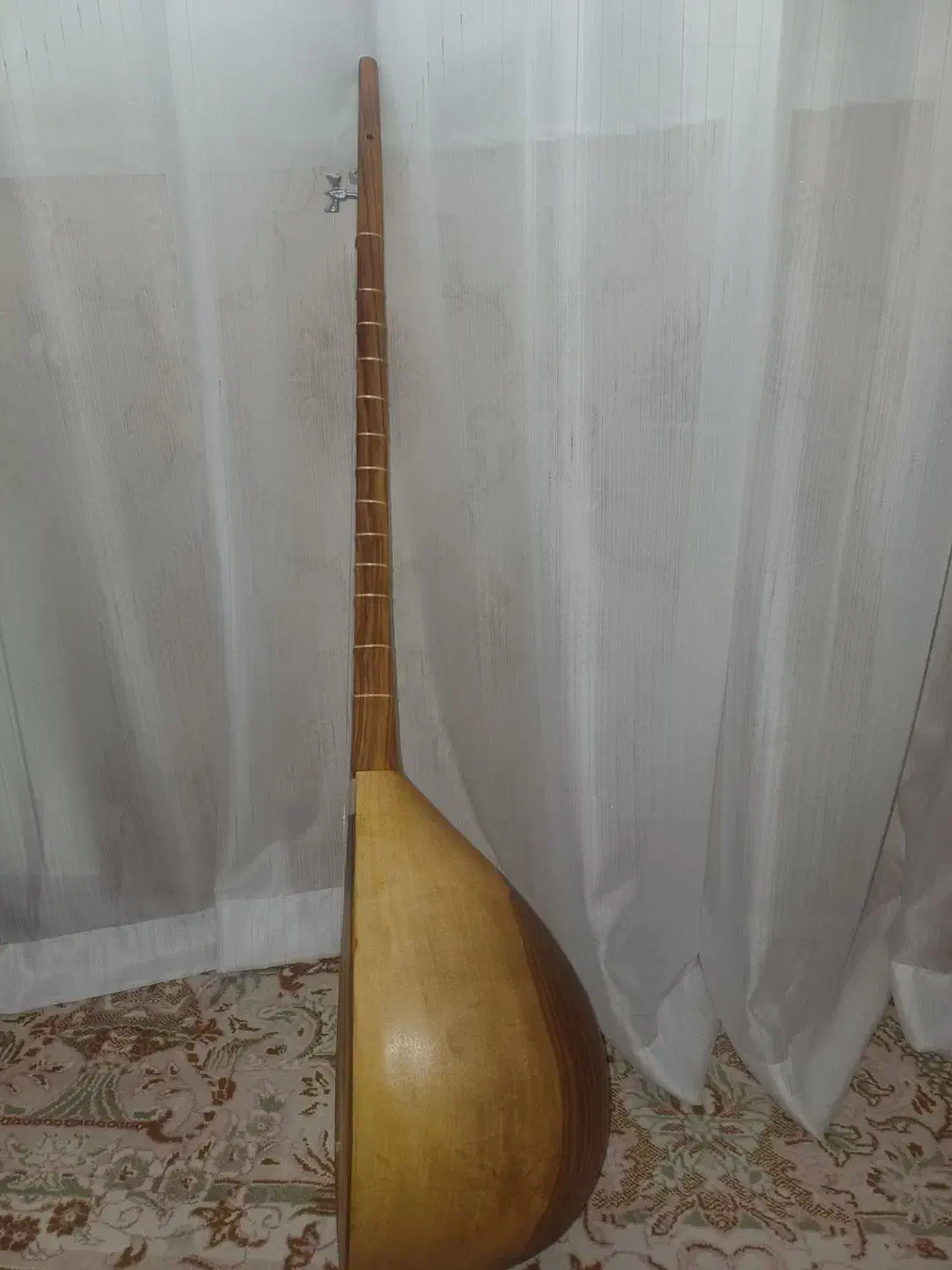 دوتار شمال خراسان|سازهای سنتی|شیروان (خراسان), |دیوار