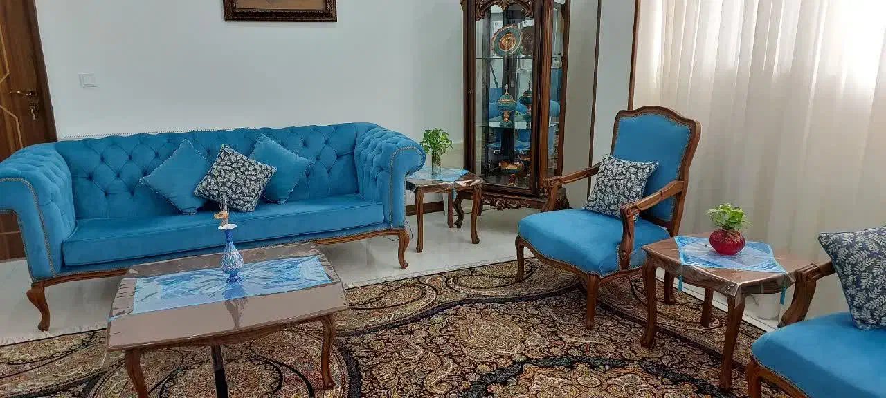 مبل فرانسوی چستر دار|مبلمان خانگی و میز عسلی|شاهین‌شهر, گرگاب|دیوار