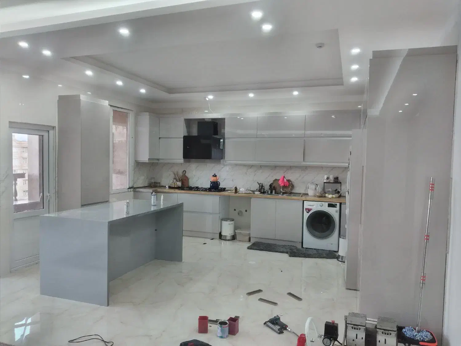 ساخت کابینت وکمددیواری|خدمات پیشه و مهارت|کرمانشاه, |دیوار