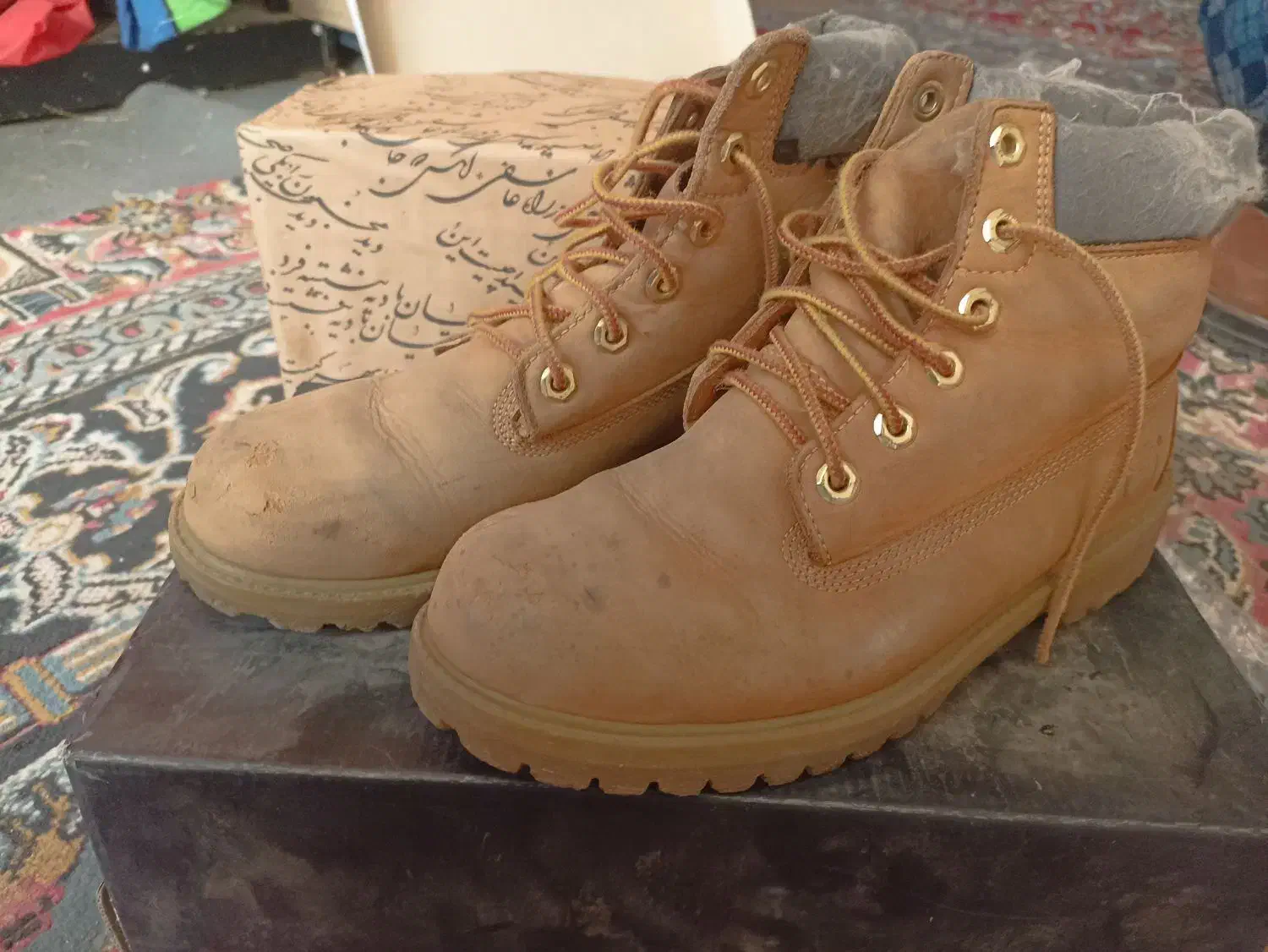 کتونی ،بوت|کیف، کفش، کمربند|میاندوآب, |دیوار