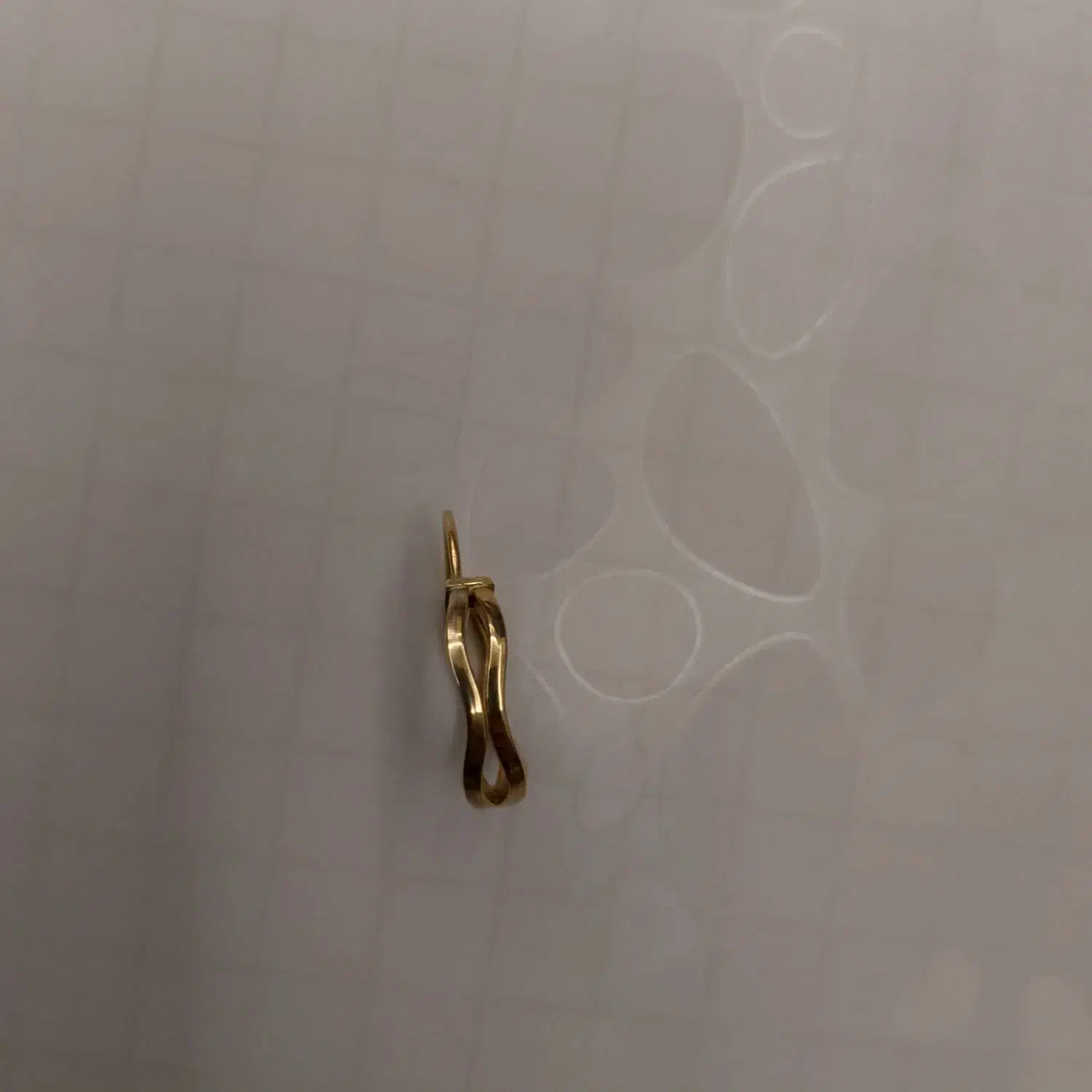 یه لنگه گوشواره بچه گانه  گم شده در گاوازنگ.|جواهرات|زنجان, |دیوار