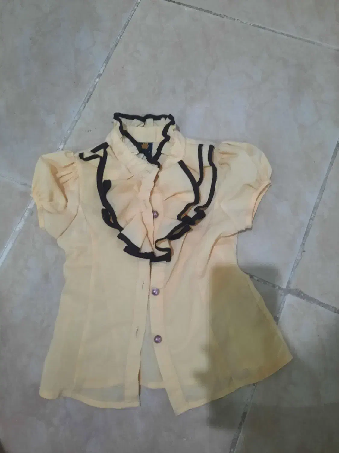 لباس بچه|کفش و لباس بچه|بابل, |دیوار