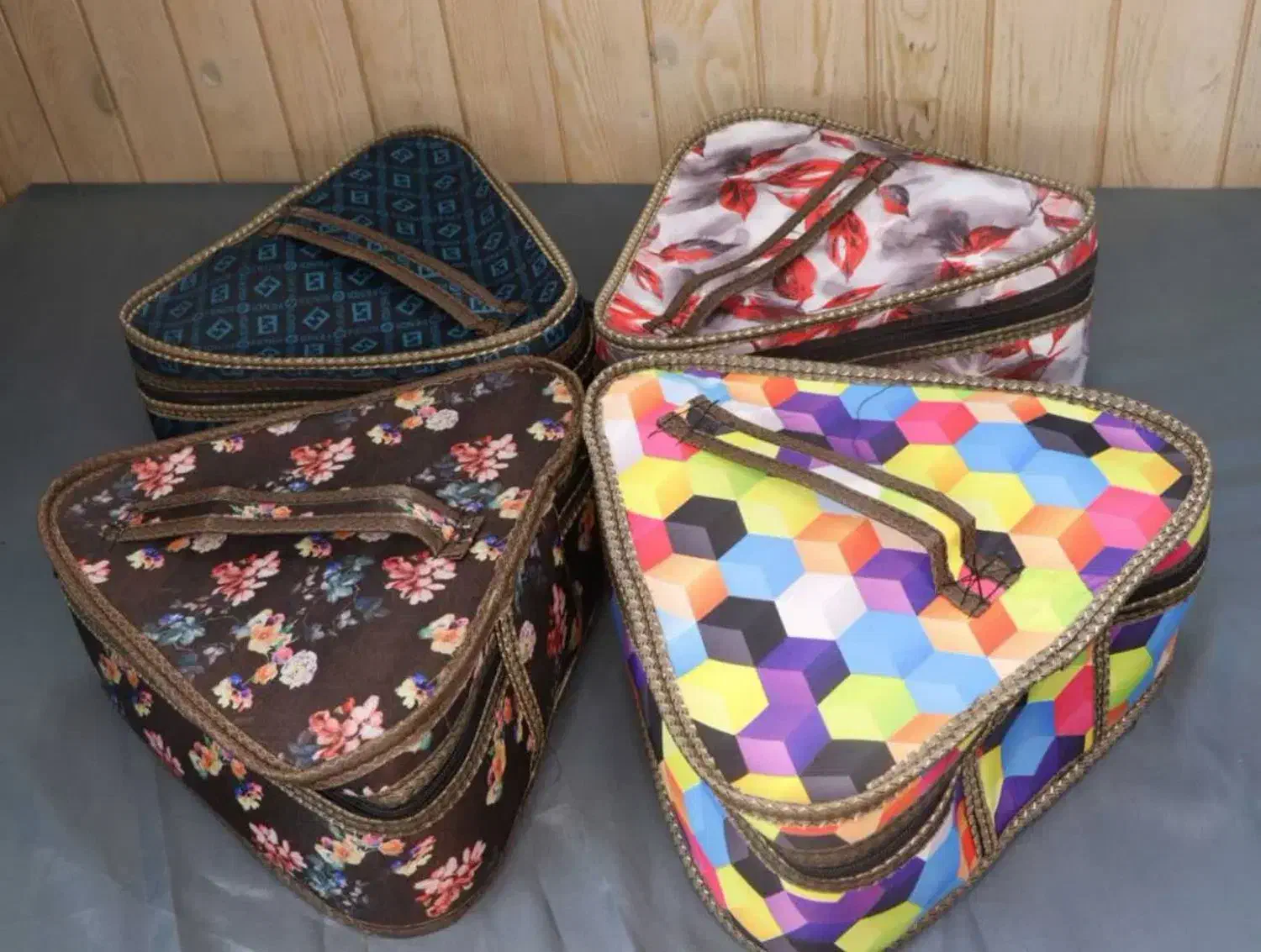 کاور سشوآر|کیف، کفش، کمربند|اصفهان, اندوان|دیوار