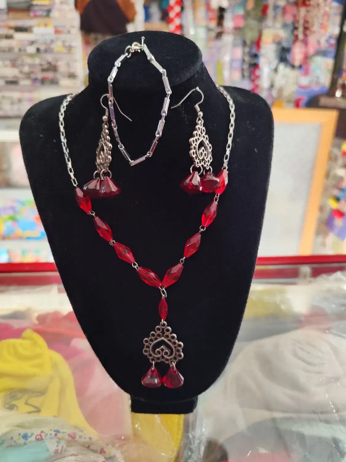 ست یلدایی|بدلیجات|مشهد, شهید قربانی|دیوار