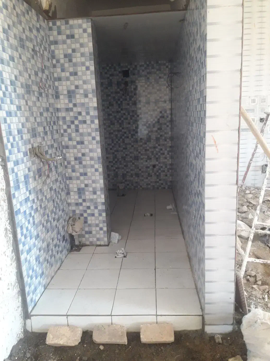 کاشی کاری وسنگ کاری داخلی ونما|خدمات پیشه و مهارت|خرم‌آباد, |دیوار