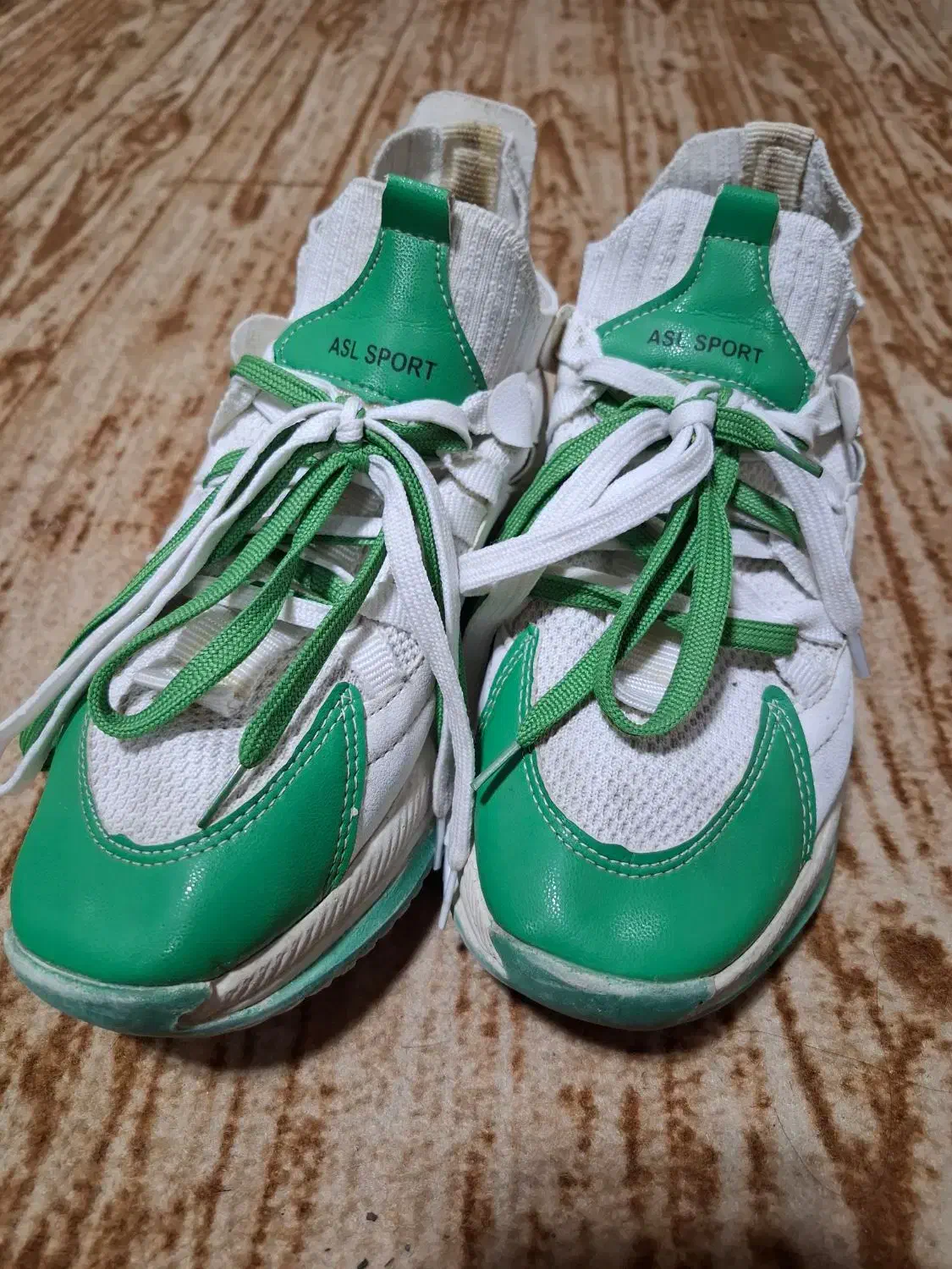 کتانی زنانه|کیف، کفش، کمربند|رشت, حافظ آباد|دیوار