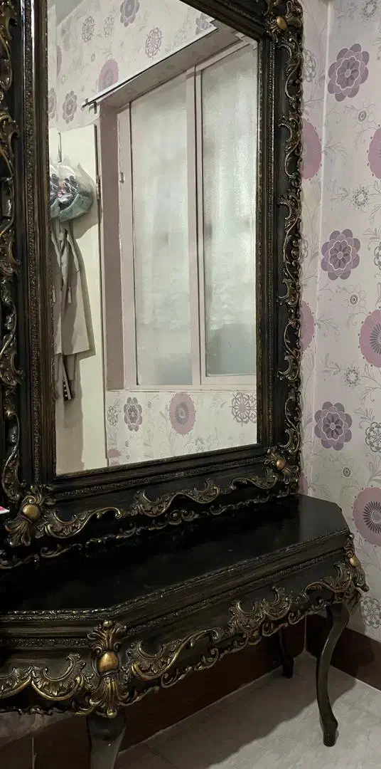 میز و آیینه|بوفه، ویترین، کنسول|چهاردانگه (تهران), |دیوار