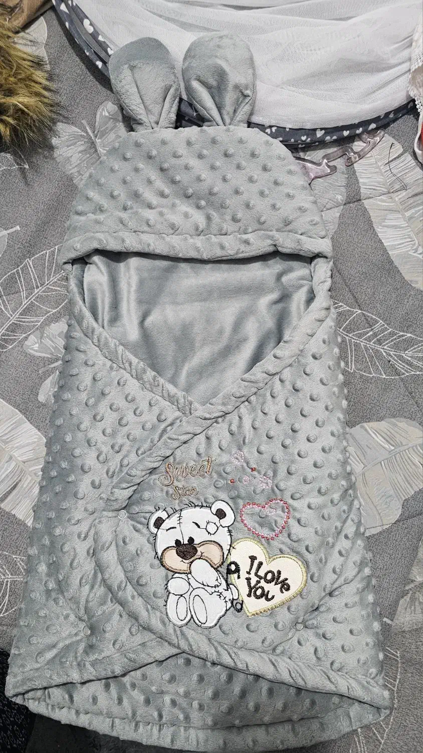 قنداق فرنگی و آغوشی|اسباب و اثاث بچه|قرچک, مهدیه|دیوار