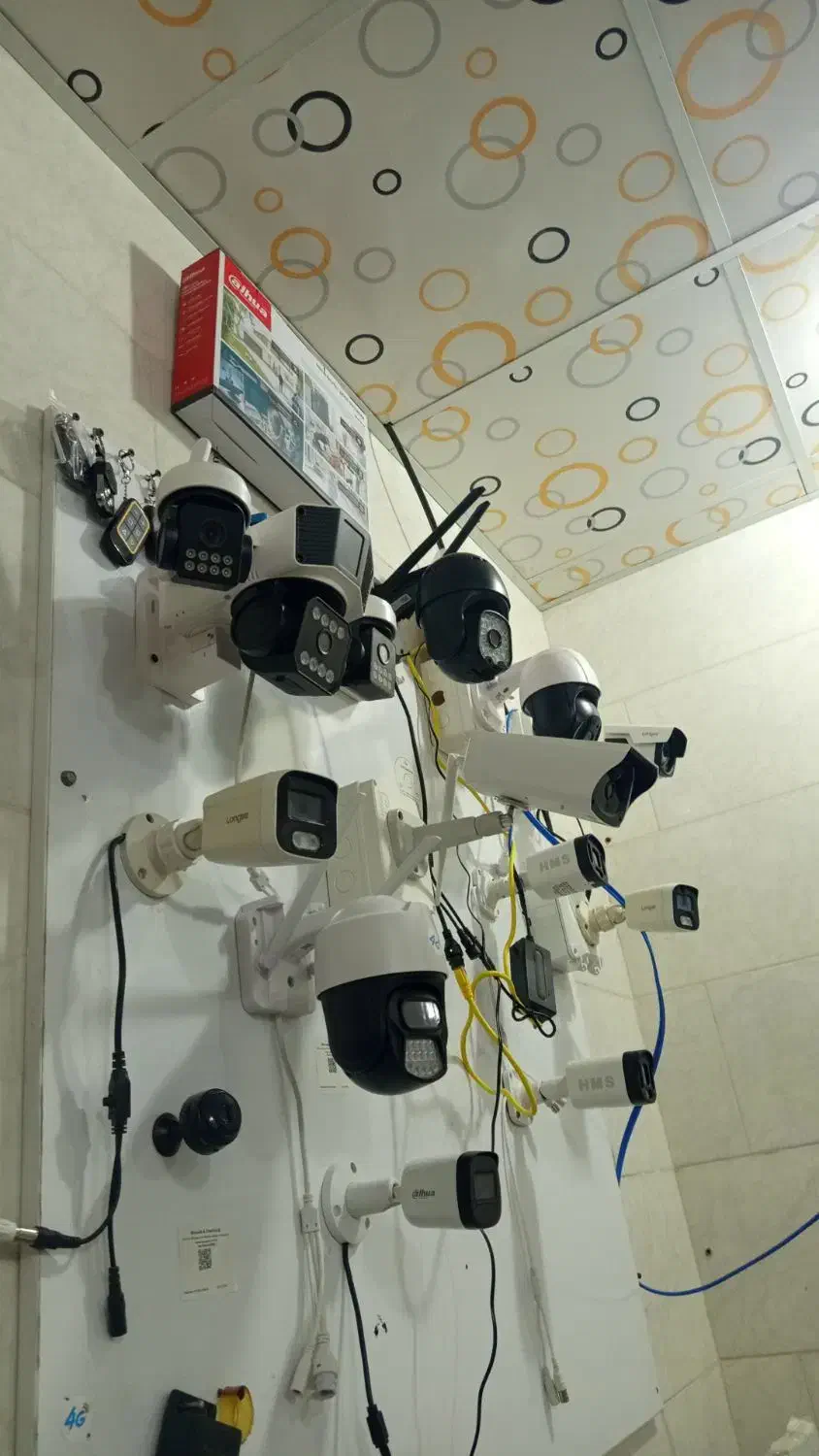 دوربین مداربسته جنب پلیس بعلاوه 10|دوربین مداربسته|منوجان, |دیوار