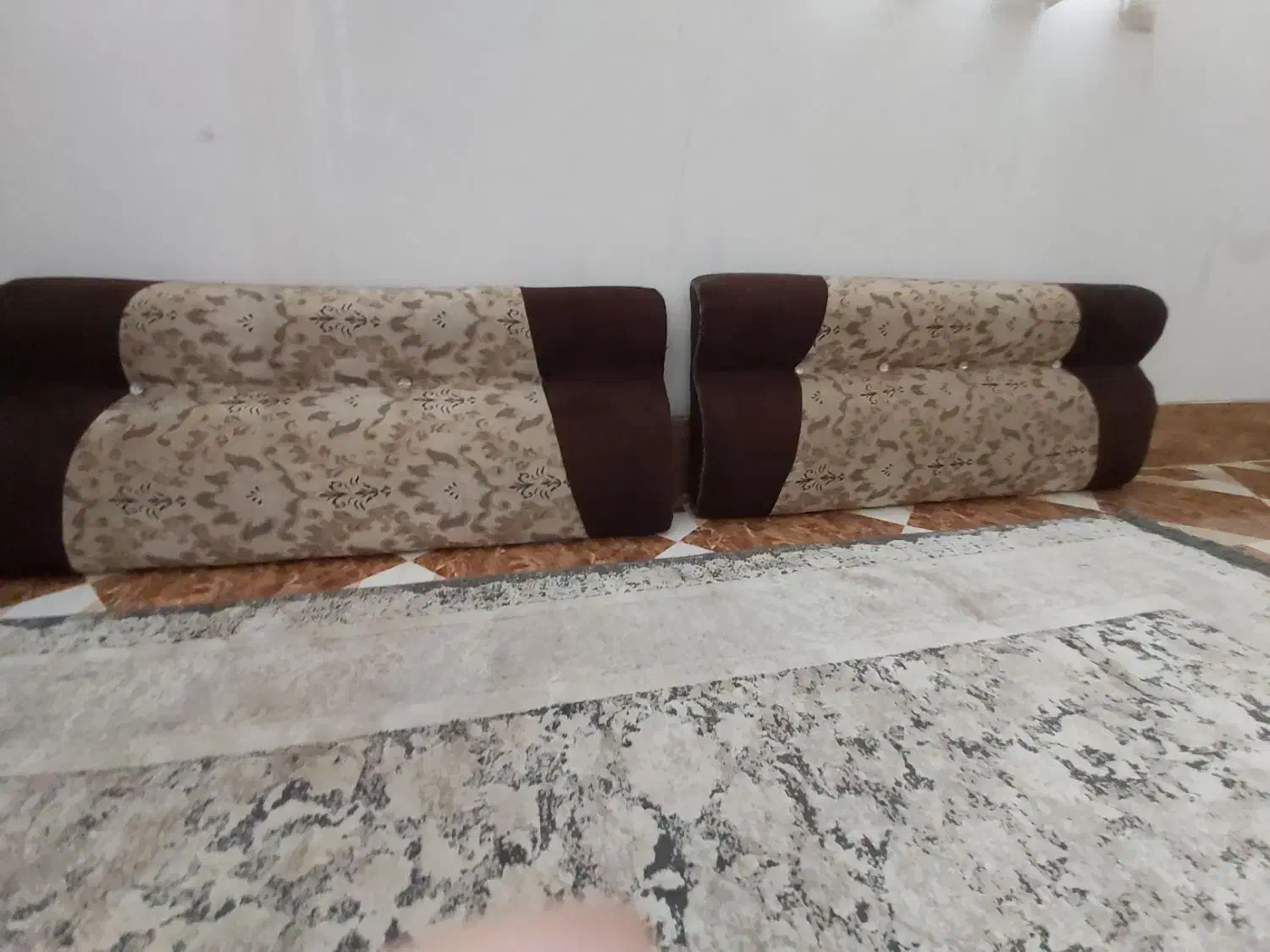 پشتی|پشتی|مرودشت, ژیان|دیوار