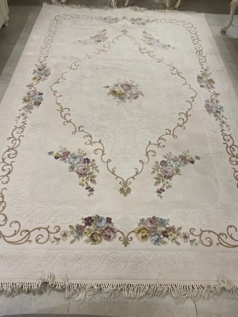 یک جفت فرش سفید ترک مینیمال|فرش|کرمانشاه, |دیوار