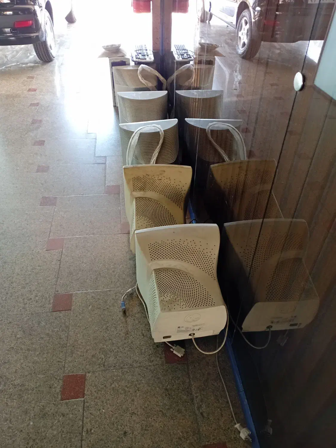 مانیتور و کیس و کیبرد|رایانه رومیزی|رشت, نامجو|دیوار