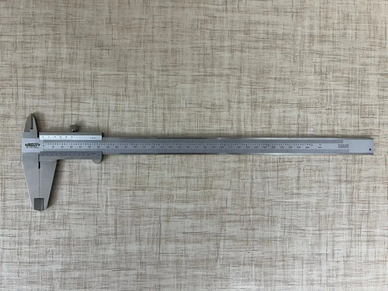 کولیس اینسایز ۳۰ سانتی و میکرونتر ۲۵۵۰ نو|ابزارآلات|تهران, فلسطین (میدان انقلاب)|دیوار