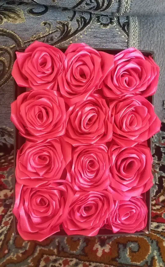 گل‌روبانی|گل مصنوعی|شیراز, شهدای شهرک سعدی|دیوار