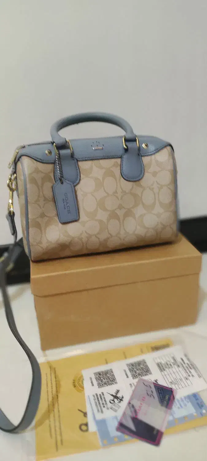 کیف مارک کوچ|کیف، کفش، کمربند|رباط‌کریم, رباط‌کریم|دیوار