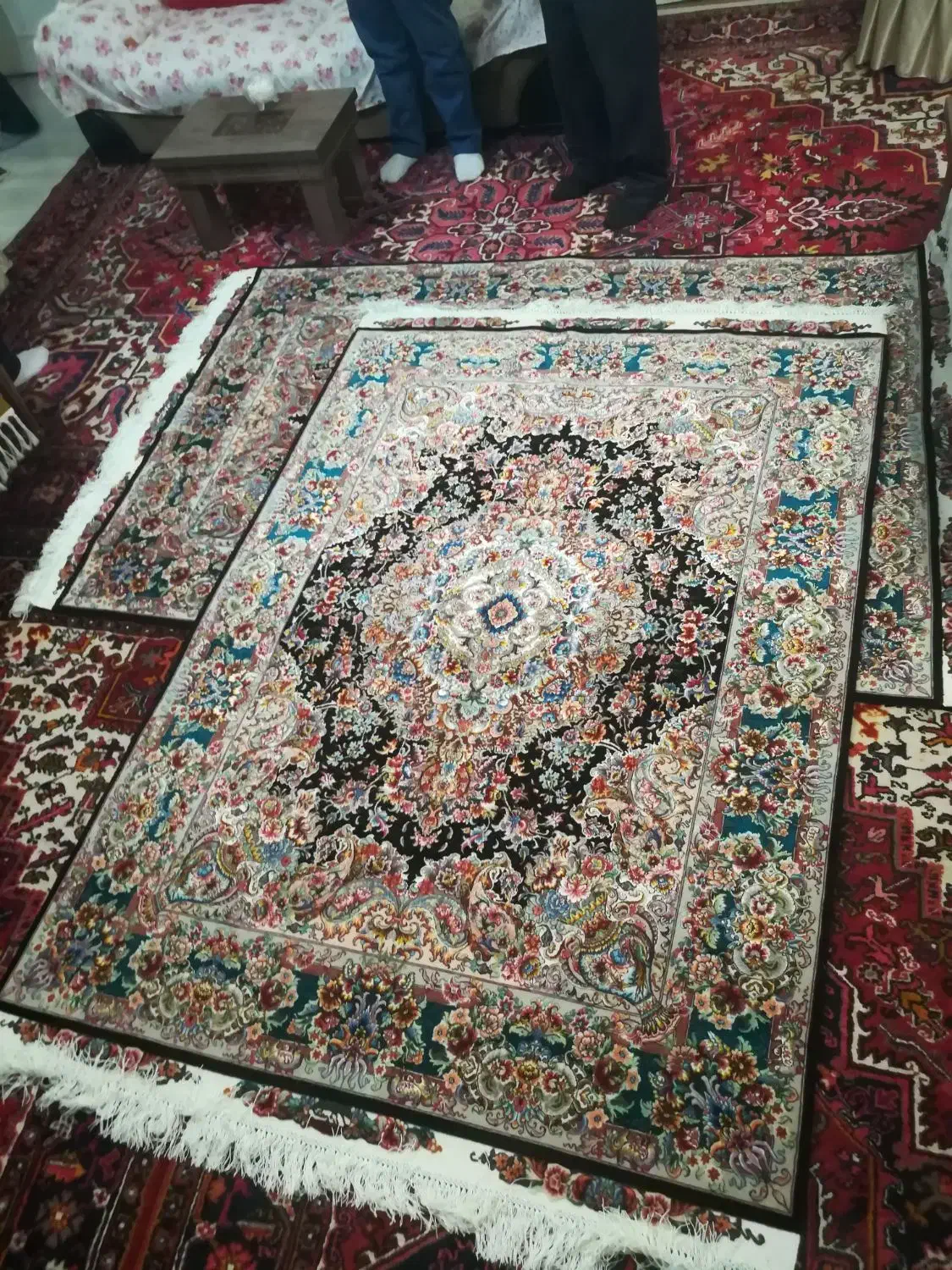 قالیچه دستبافت خطیبی گلدانی رج 50 ابریشم تبریز|فرش|تبریز, |دیوار