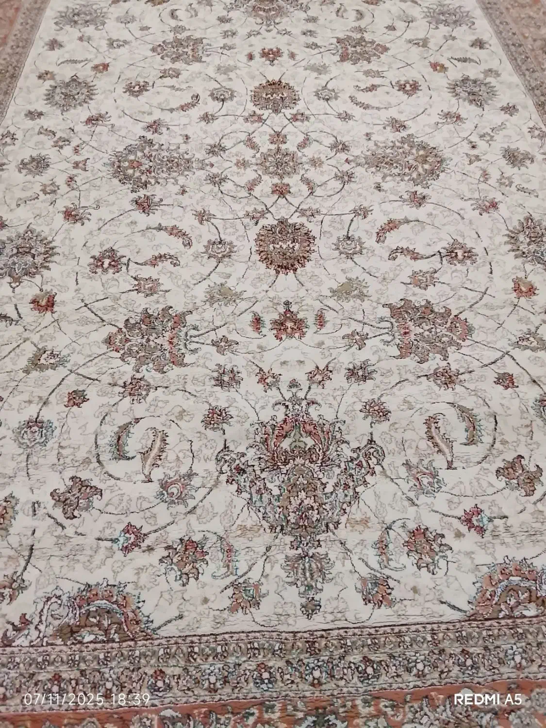 ویترین ومیزتوی در حد نه سالم|بوفه، ویترین، کنسول|زرگرشهر, |دیوار