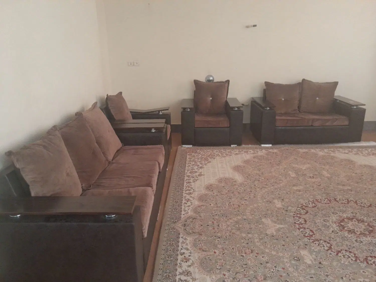 مبلمان|مبلمان خانگی و میز عسلی|کازرون, |دیوار