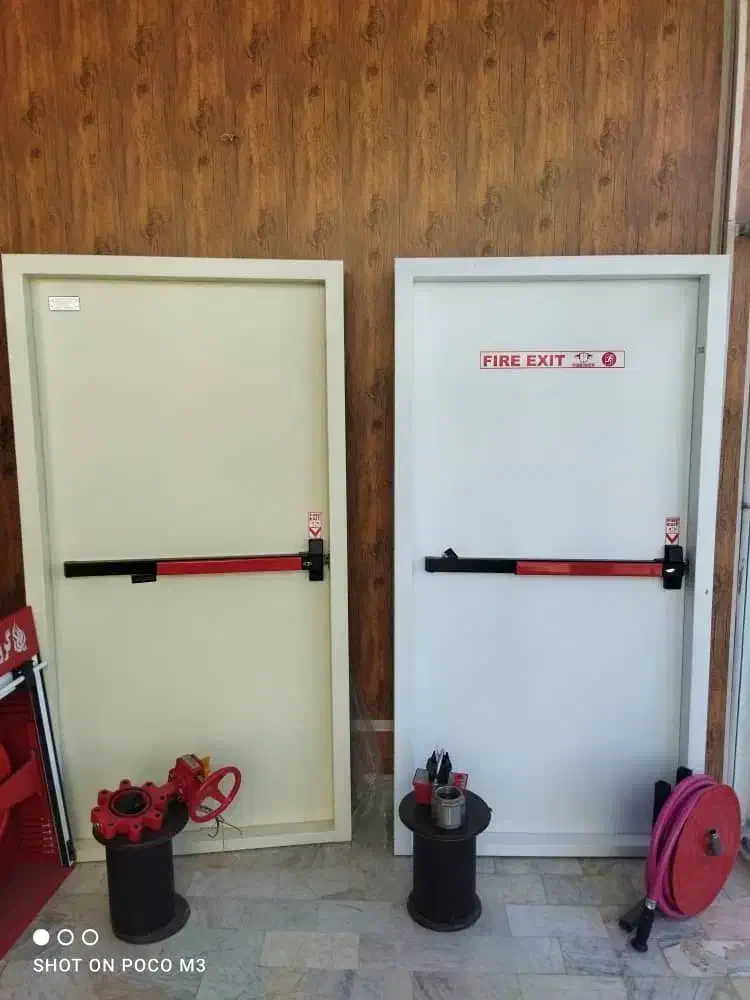 درب ضد حریق تحویل فوری|مصالح و تجهیزات ساختمان|اردبیل, |دیوار