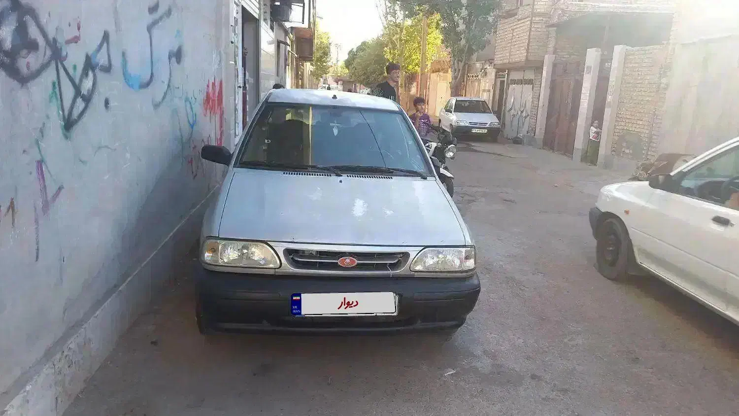 یک پراید ۸۶ درجه یک موتور پلمپ ویک موتوساوین ۲۰۰|خودرو سواری و وانت|کوهدشت, |دیوار