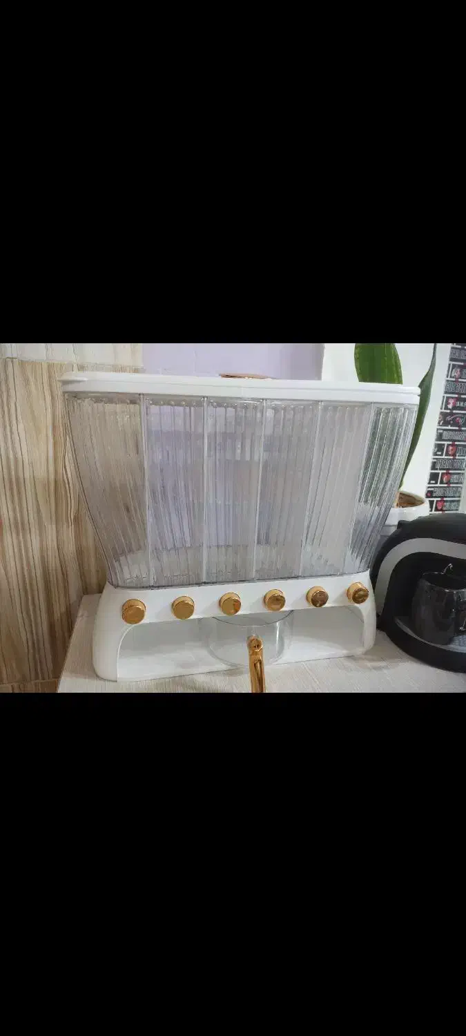 جاحبوباتی|ظروف نگهدارنده، پلاستیکی، یک‌بارمصرف|امیدیه, |دیوار