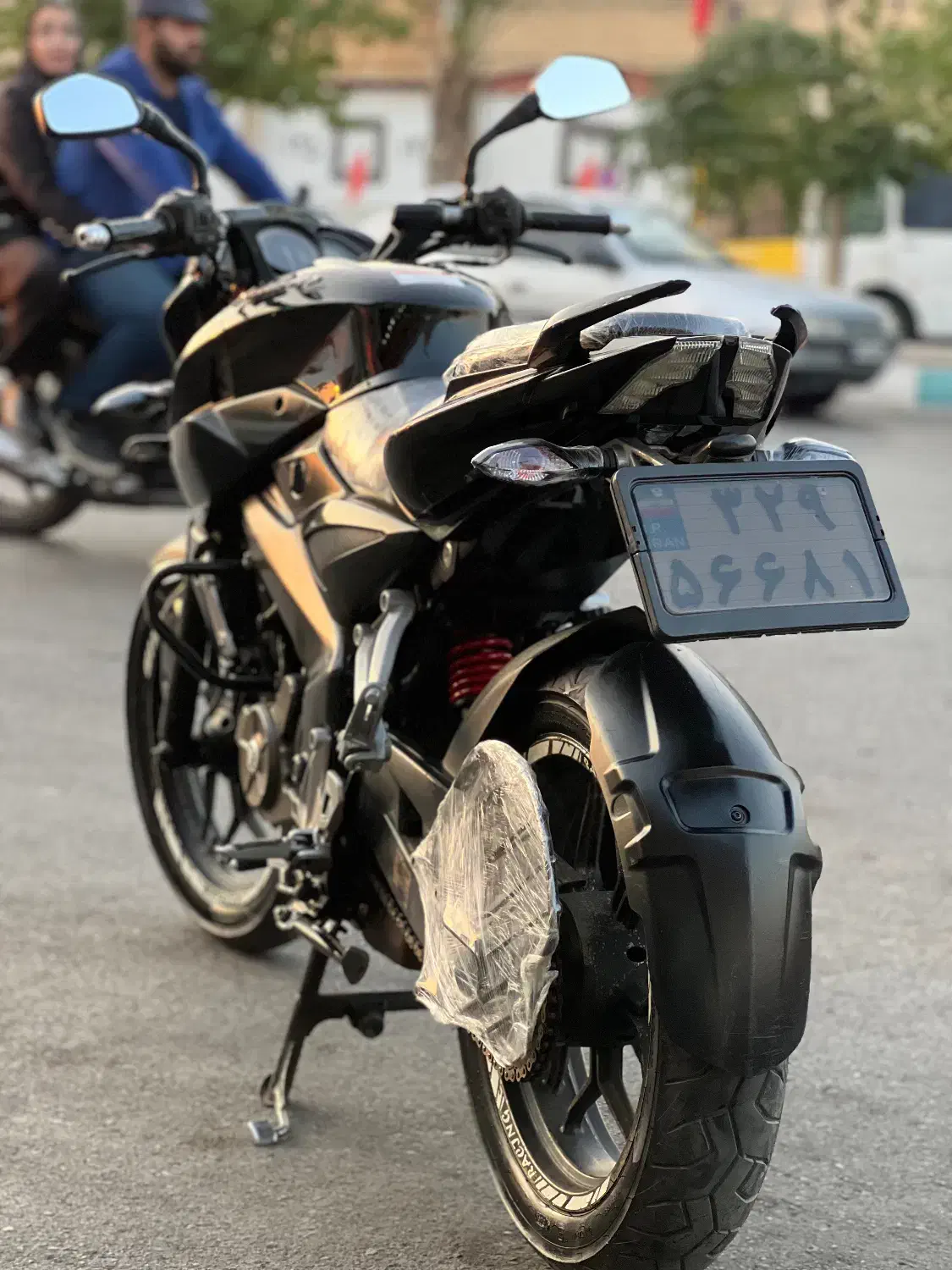 Ns200|موتورسیکلت|اسلام‌شهر, زرافشان|دیوار