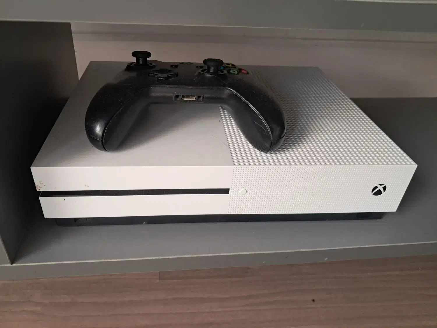 xbox one s با قابلیت ریختن بازی بدون سی دی|کنسول، بازی ویدئویی و آنلاین|شیراز, فرهنگ شهر|دیوار