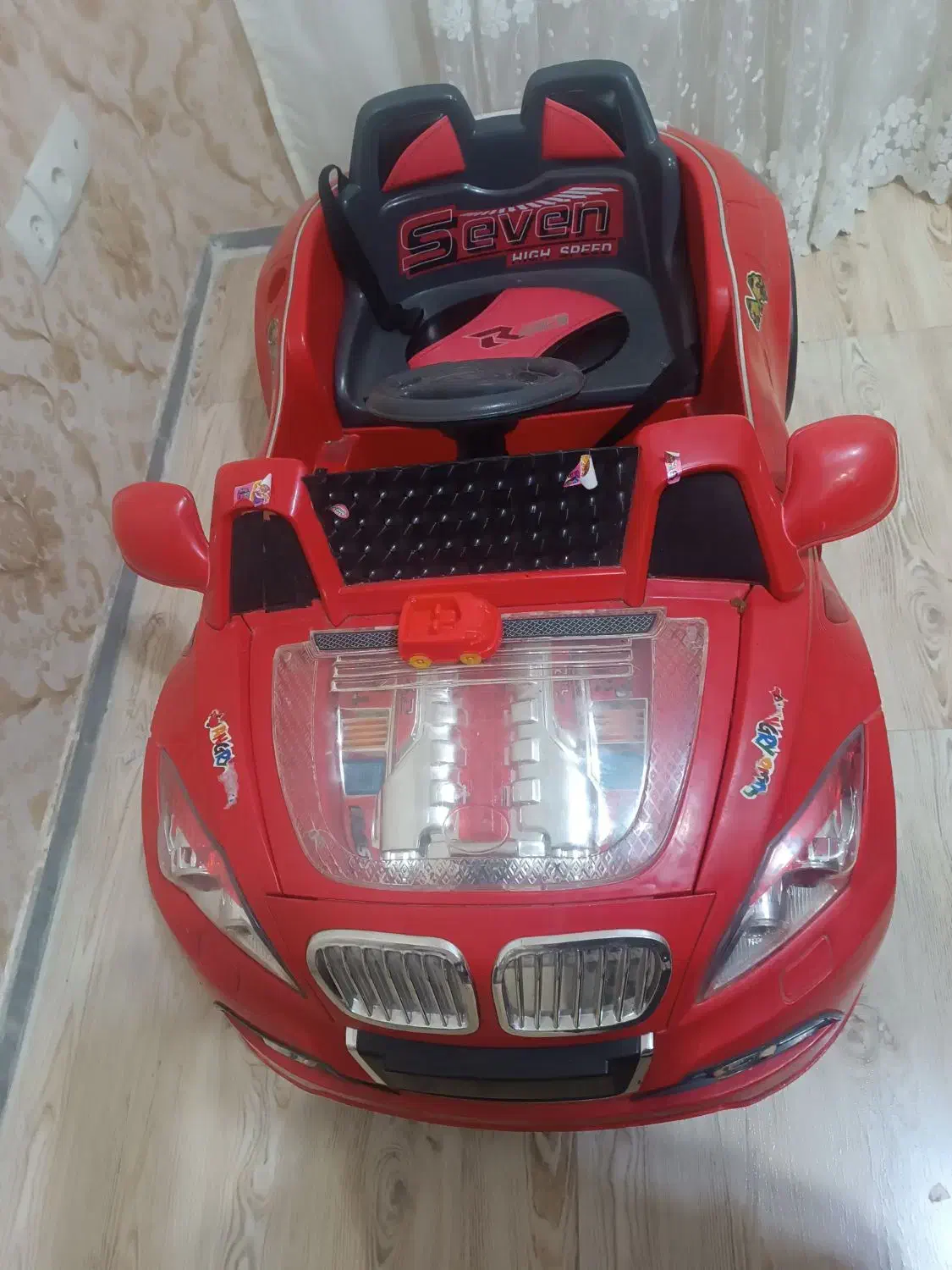 ماشین شارژی سالم درحدنو|اسباب‌بازی بچه|مشگین شهر, |دیوار