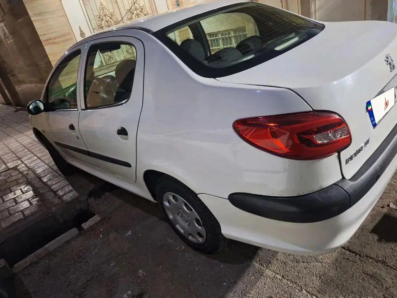 ۲۰۶sd وی ۸ مدل ۹۵|خودرو سواری و وانت|ری, فیروزآباد|دیوار