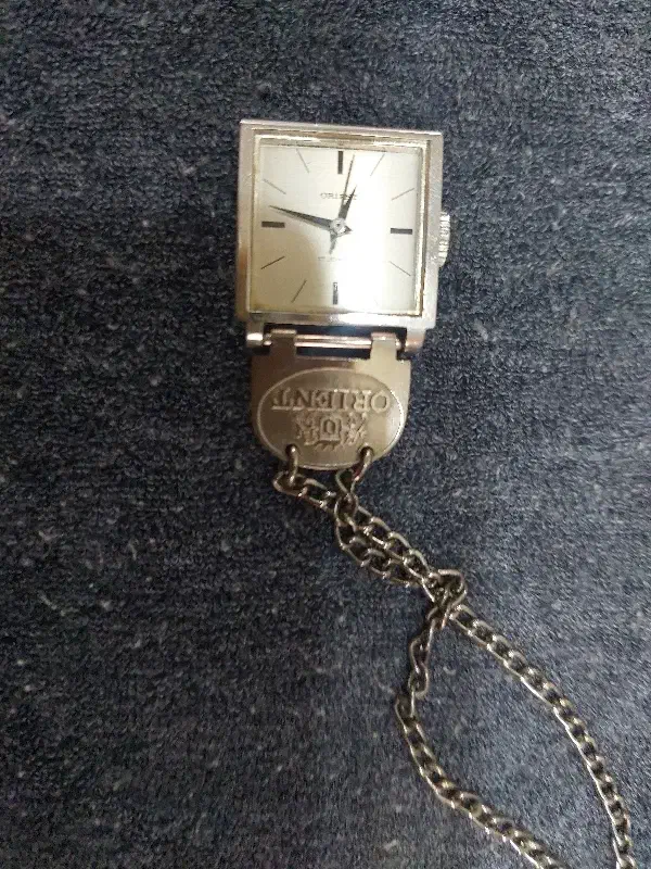 ساعت گردنی اورینت|ساعت|کازرون, |دیوار