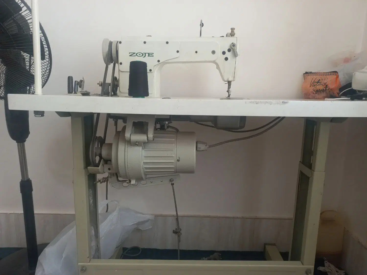 چرخ خیاطی صنعتی|چرخ خیاطی و ریسندگی|رضویه, |دیوار