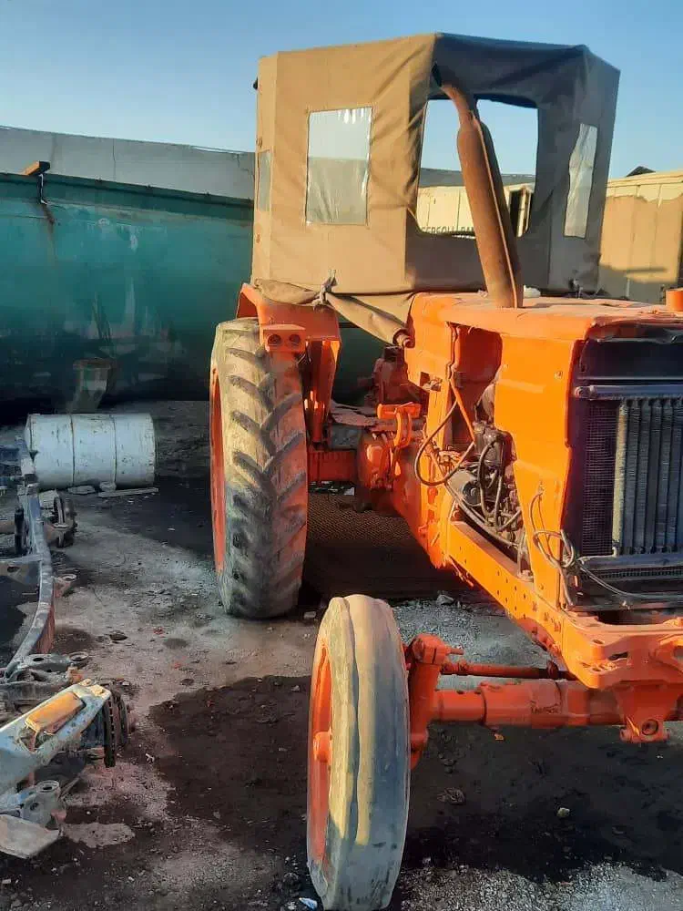 تراکتور رومانی|خودرو سنگین|گناباد, |دیوار